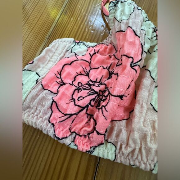 Triangl Bikini Top - Picture 2 of 4